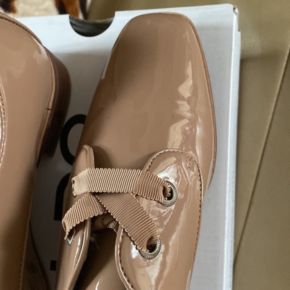 Gorgeous patent leather granny shoes - Picture 3 of 6